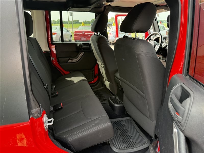 2015 Jeep Wrangler Unlimited Sport - Photo 8